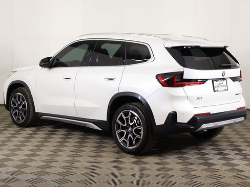 Used 2024 BMW X1 xDrive28i w/ Convenience Package image 9