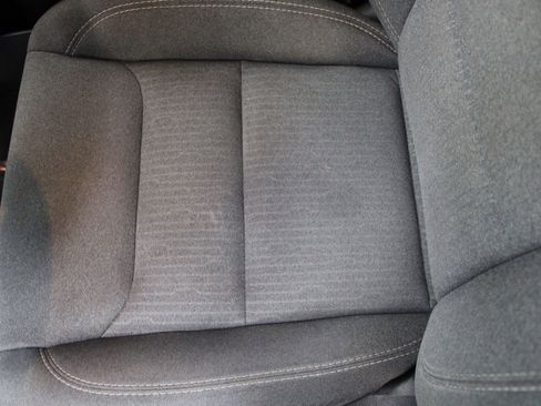 Used 2019 RAM 1500 Big Horn AWD/4WD image 11