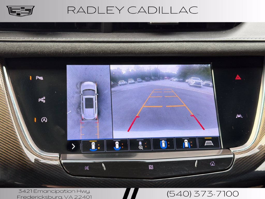 Used 2020 Cadillac XT6 Premium Luxury w/ Platinum Package AWD/4WD image 8