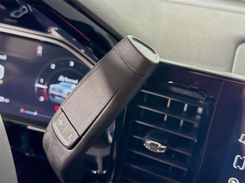 New 2026 GMC Sierra 1500 Elevation image 12