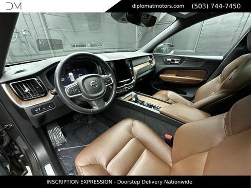 Used 2022 Volvo XC60 T8 Inscription Expression AWD/4WD image 16