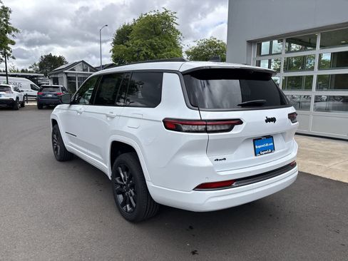 New 2026 Jeep Grand Cherokee L Limited AWD/4WD image 3