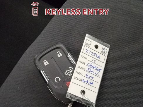 Used 2019 Chevrolet Silverado 1500 LT w/ All-Star Edition image 33