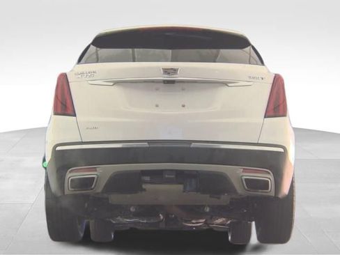 Used 2023 Cadillac XT5 Premium Luxury w/ Technology Package image 6