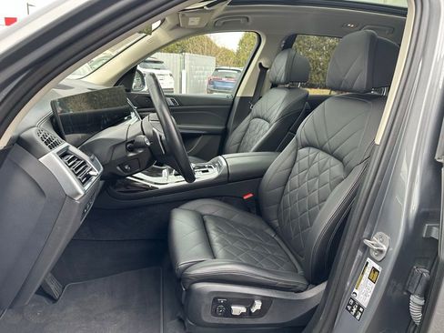 Used 2024 BMW X7 xDrive40i image 13