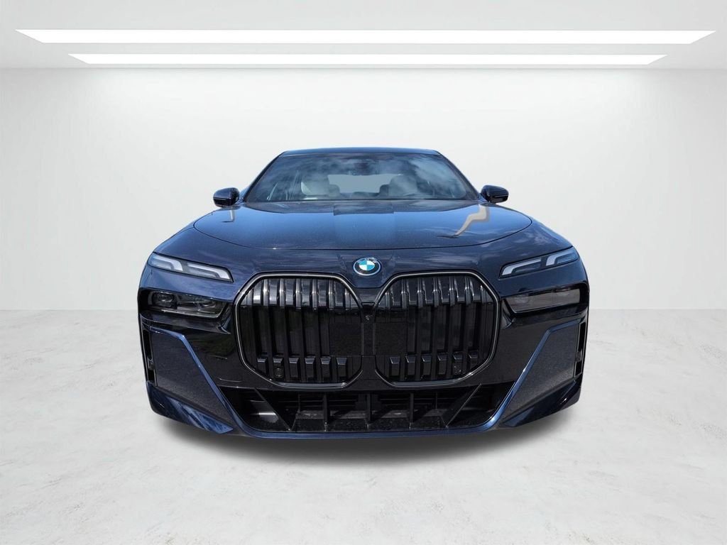 New 2026 BMW i7 xDrive60 AWD/4WD image 9