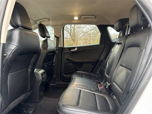 Used 2020 Ford Escape SEL image 11