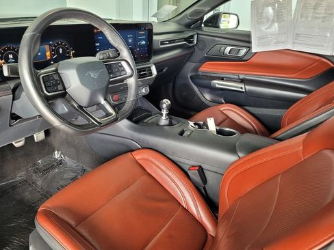 Used 2024 Ford Mustang GT RWD image 16