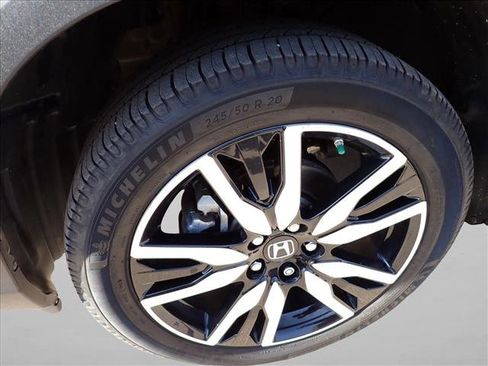 Used 2022 Honda Pilot Elite image 7