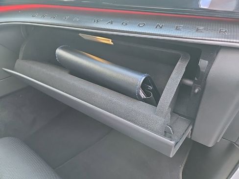 Used 2024 Jeep Grand Wagoneer L Series II w/ Quick Order Packagew 28T image 89