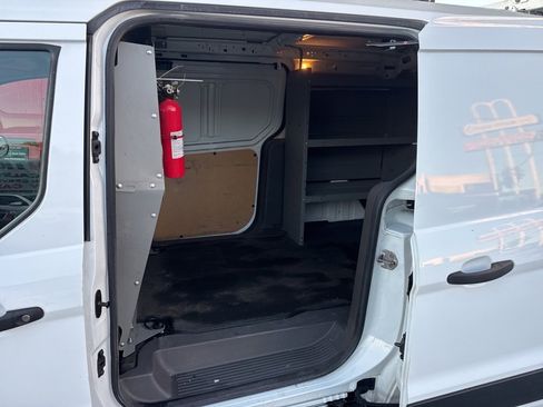 Used 2022 Ford Transit Connect XL image 16