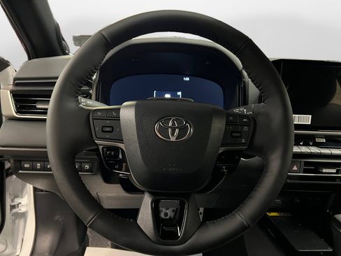 Used 2026 Toyota Camry XSE w/ Premium Plus Package FWD image 10