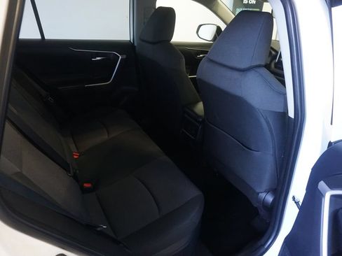 Certified 2025 Toyota RAV4 XLE AWD/4WD image 21