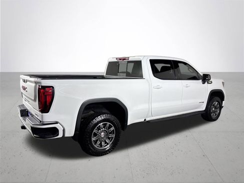 Used 2024 GMC Sierra 1500 AT4 w/ Technology Package AWD/4WD image 6
