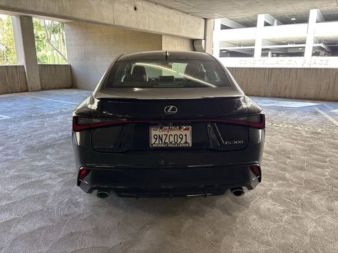 Used 2024 Lexus IS 300 F Sport image 5