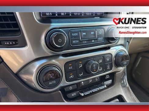 Used 2019 Chevrolet Suburban LT AWD/4WD image 41