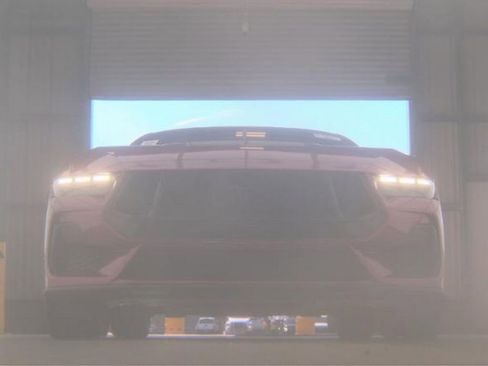 Used 2025 Ford Mustang GT Premium image 3