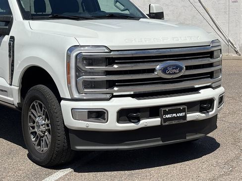 Used 2023 Ford F350 Limited w/ FX4 Off-Road Package AWD/4WD image 11