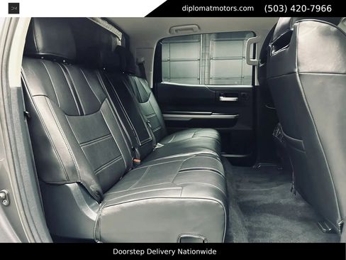 Used 2021 Toyota Tundra SR5 w/ SR5 Upgrade Package AWD/4WD image 21