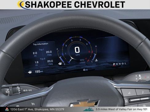 New 2026 Chevrolet Equinox LT w/ Convenience Package II AWD/4WD image 18