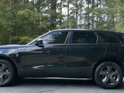 Used 2021 Land Rover Range Rover Velar R-Dynamic S image 5