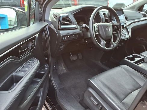 Certified 2024 Honda Odyssey Elite image 6