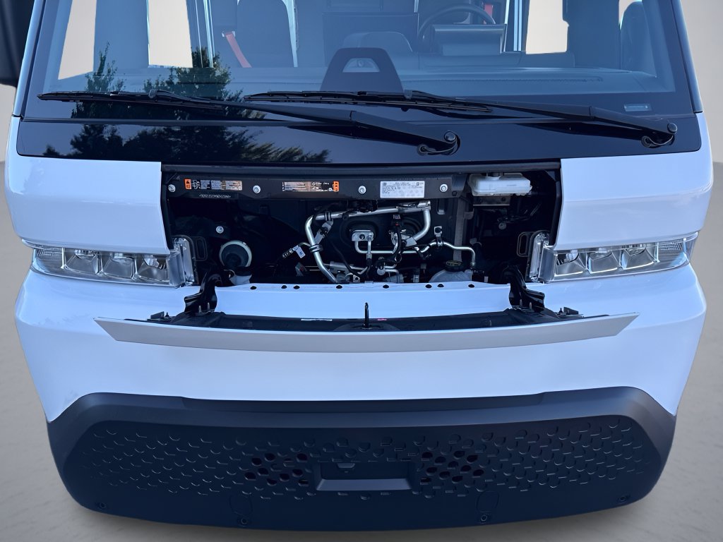 Used 2025 Chevrolet Brightdrop 400 w/ Battery Pack, Max Range AWD/4WD image 5