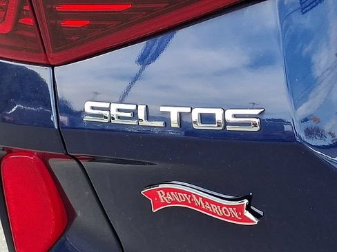 Used 2021 Kia Seltos S AWD/4WD image 31
