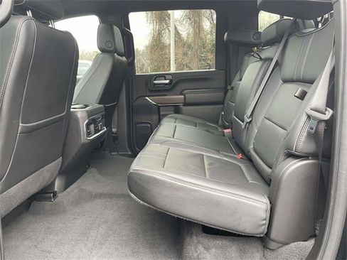 Used 2023 Chevrolet Silverado 2500 High Country image 30