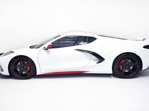 Used 2020 Chevrolet Corvette Stingray Preferred Cpe w/ 2LT Preferred Equipment Group RWD image 5