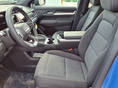 New 2026 GMC Terrain Elevation w/ Technology Package II image 5