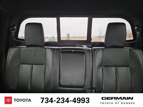 Used 2020 Nissan Titan PRO-4X w/ Pro-4x Convenience Package image 14