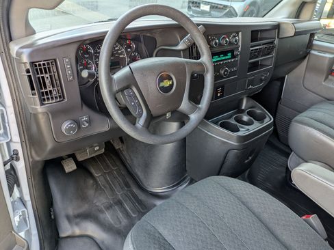 Used 2024 Chevrolet Express 2500 w/ Driver Convenience Package image 12