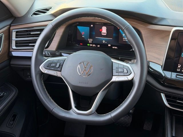 Used 2026 Volkswagen Atlas SE FWD image 18