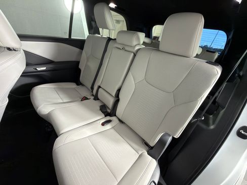 Used 2024 Lexus TX 350 FWD image 28