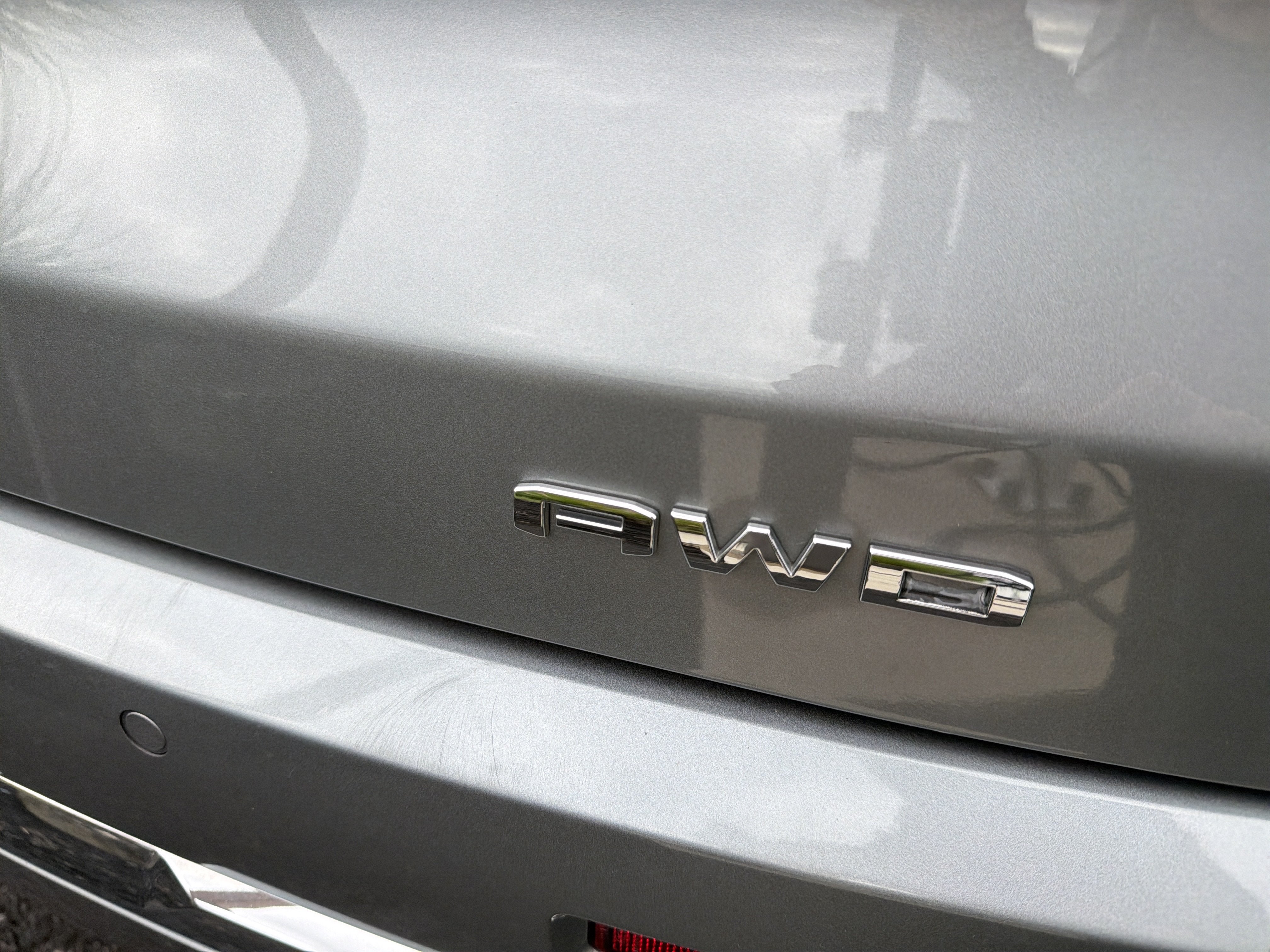 Used 2023 GMC Acadia Denali AWD/4WD image 8