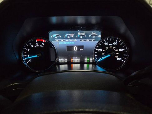 Used 2020 Ford F350 Platinum w/ FX4 Off-Road Package image 42