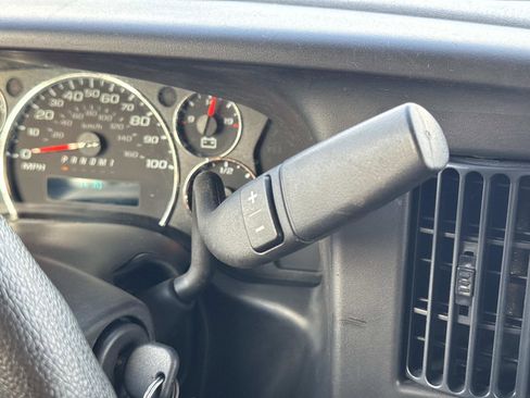 Used 2024 GMC Savana 2500 w/ Driver Convenience Package image 15