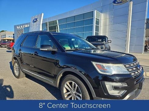 Certified 2017 Ford Explorer XLT w/ Equipment Group 202A image 6