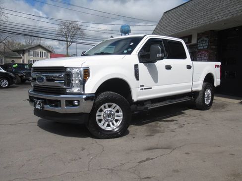 Used 2019 Ford F250 XLT w/ XLT Value Package image 30