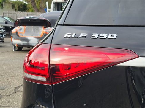 Certified 2022 Mercedes-Benz GLE 350 4MATIC image 10