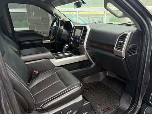 Used 2019 Ford F150 Lariat w/ FX4 Off-Road Package AWD/4WD image 48