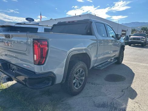 Used 2024 GMC Sierra 1500 AT4X AWD/4WD image 9