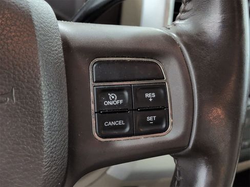 Used 2012 RAM 1500 Big Horn image 24