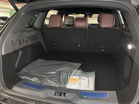 New 2026 Lincoln Nautilus Reserve image 13