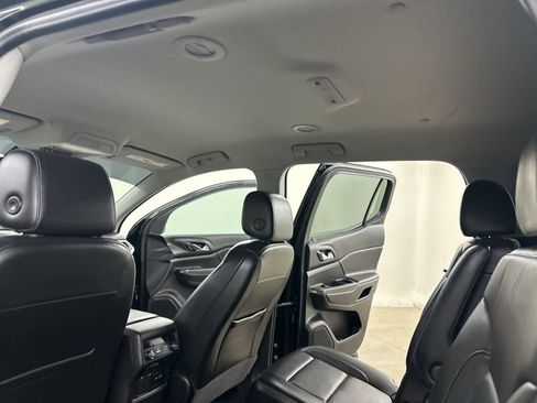 Used 2020 GMC Acadia SLT image 29