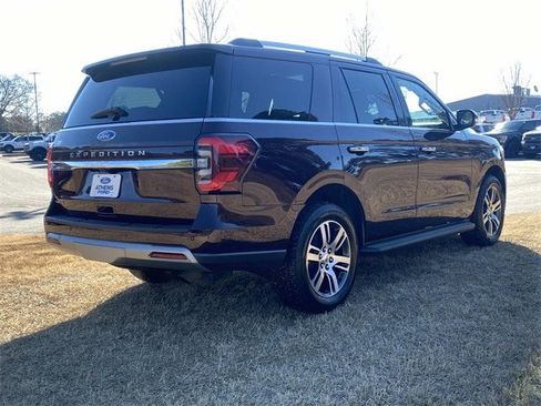 Certified 2024 Ford Expedition Limited image 38