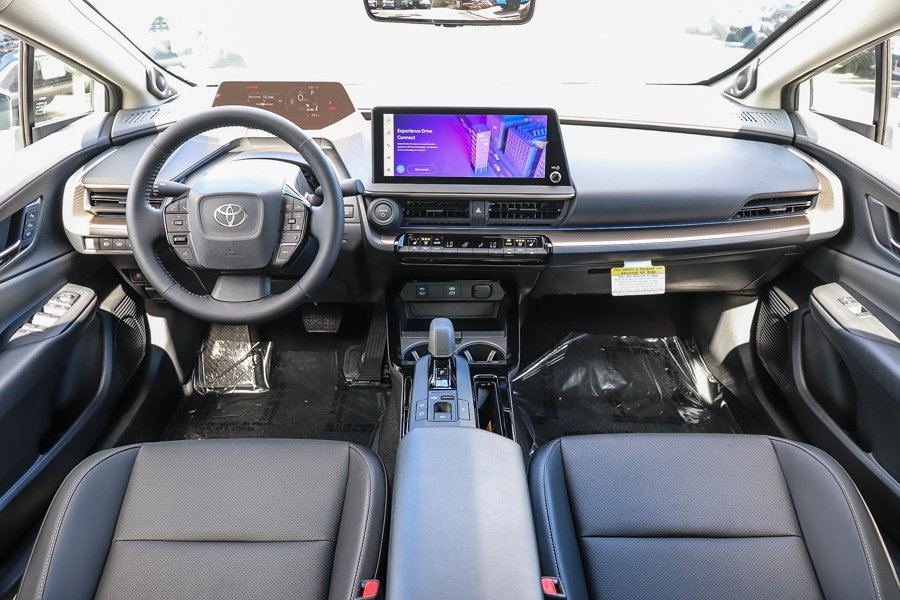 New 2027 Toyota Prius Limited w/ Limited Premium Package FWD image 12