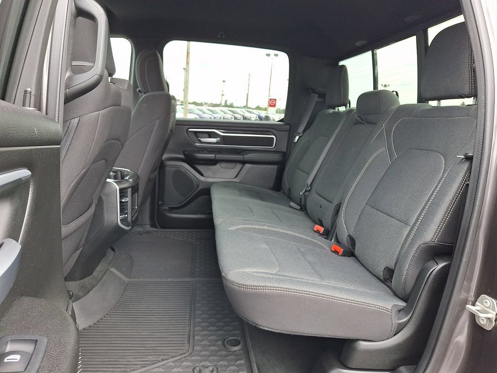 Used 2023 RAM 1500 Big Horn AWD/4WD image 10