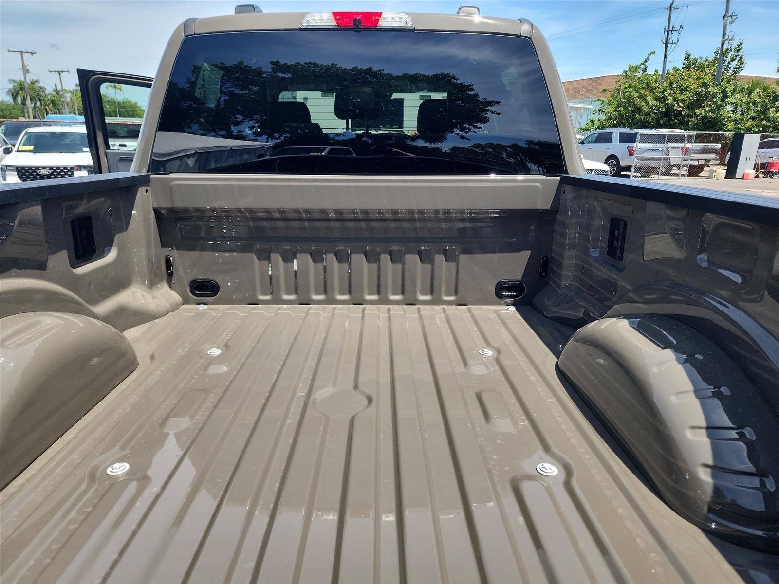 New 2026 Ford F350 Lariat w/ Tremor Off-Road Package AWD/4WD image 21